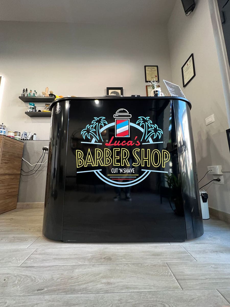 Foto 2 di 3 di Luca's Barbershop