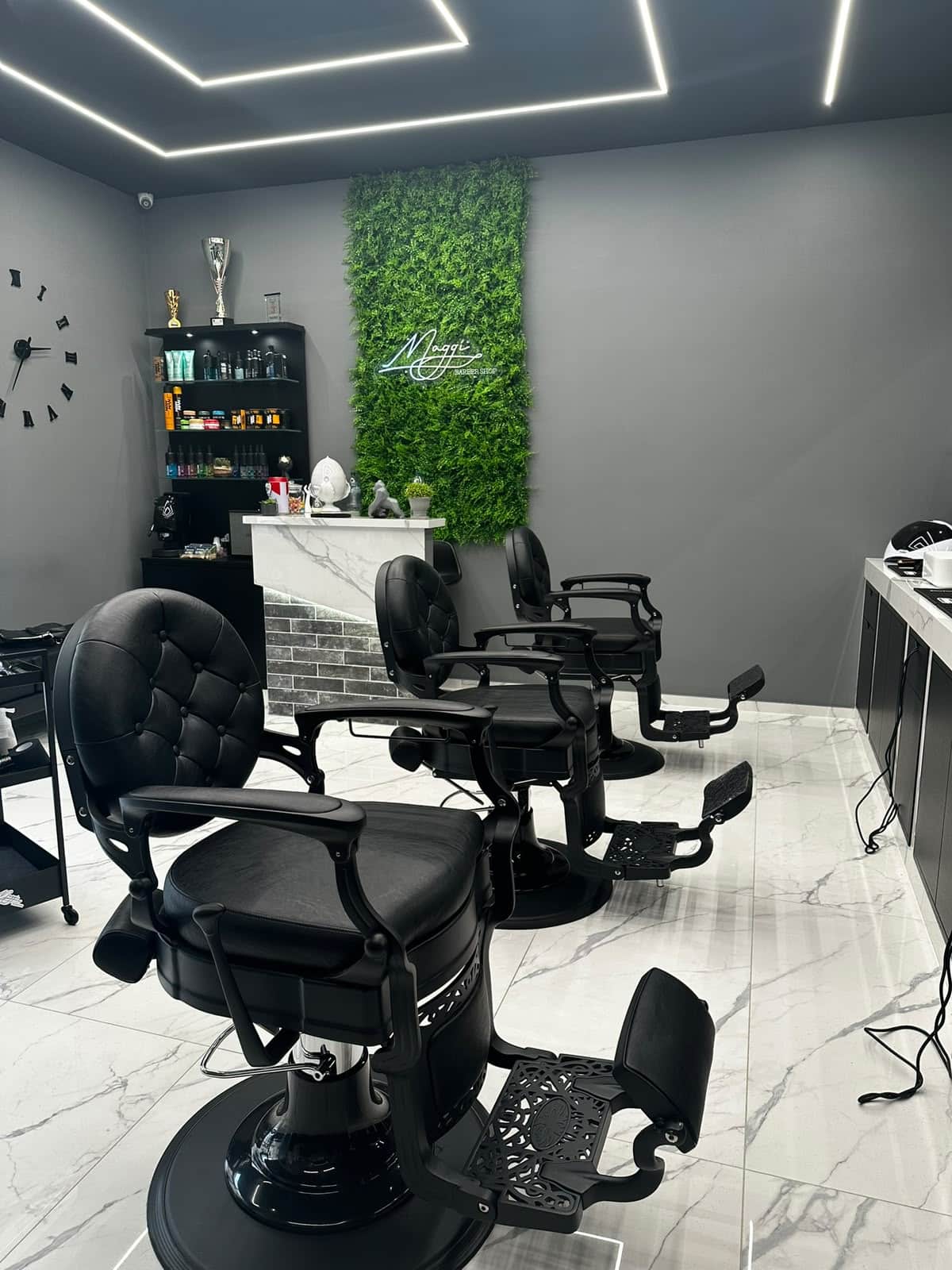 Foto 2 di 2 di Maggi Barbershop