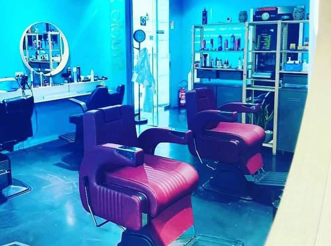 Foto 3 di 3 di Studio 25 Cut & Shave