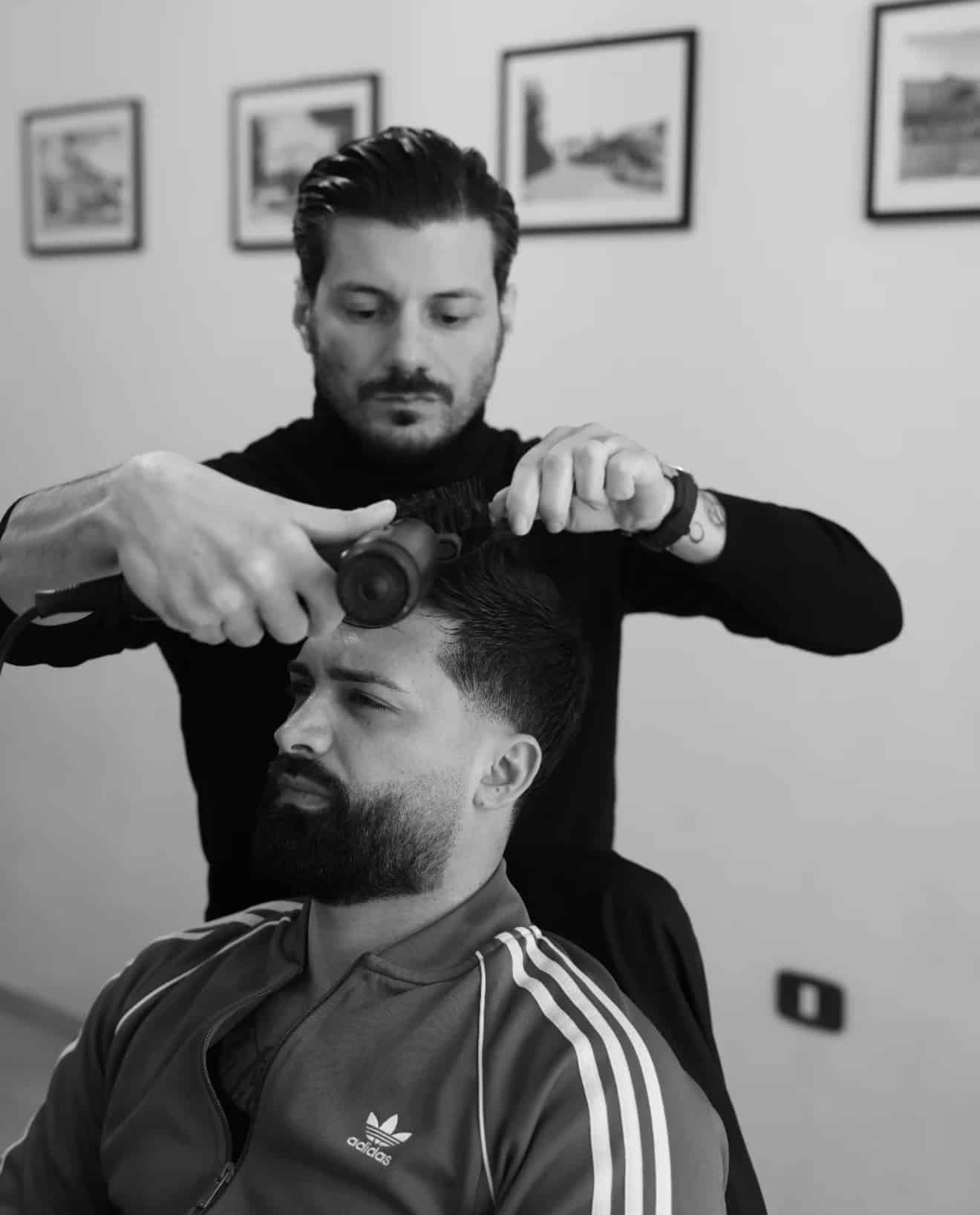 Foto 3 di 4 di The Boss Barber